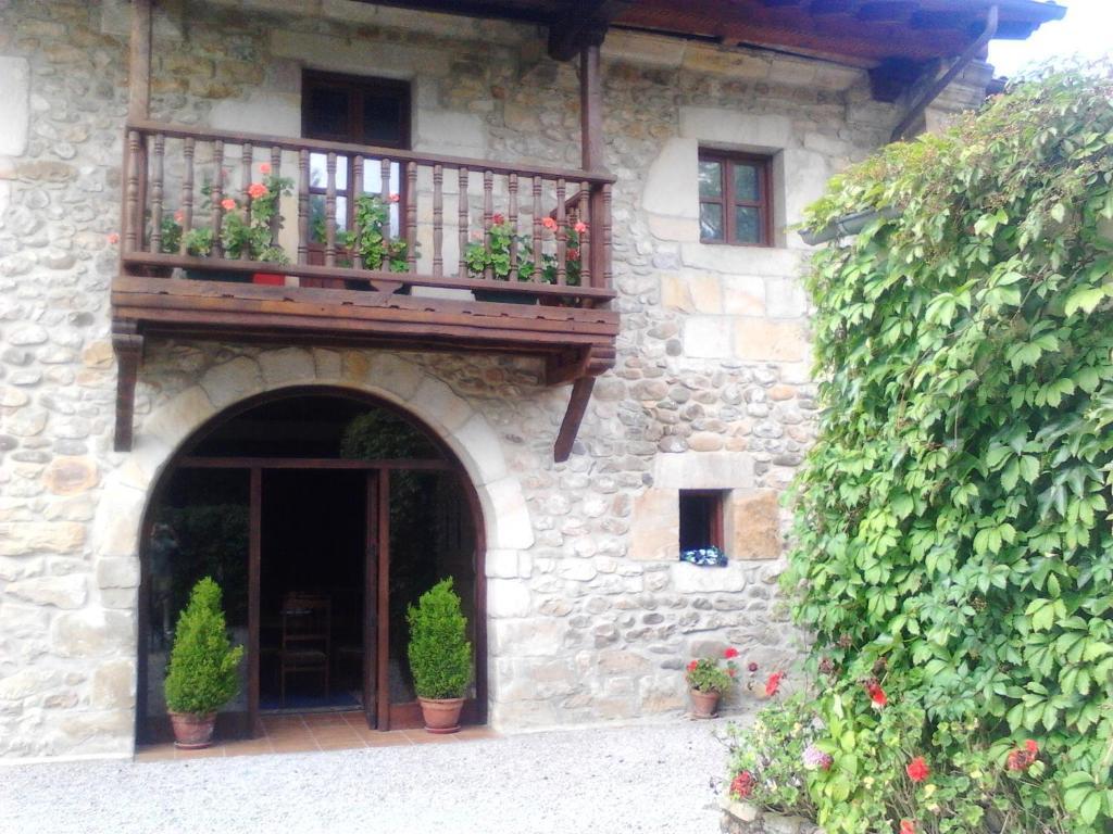 La Posada De Maria Villanueva de la Pena Exterior photo