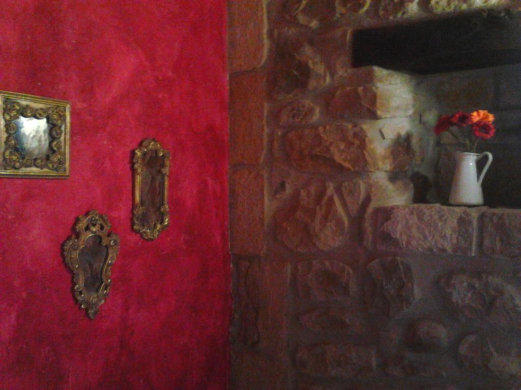 La Posada De Maria Villanueva de la Pena Exterior photo